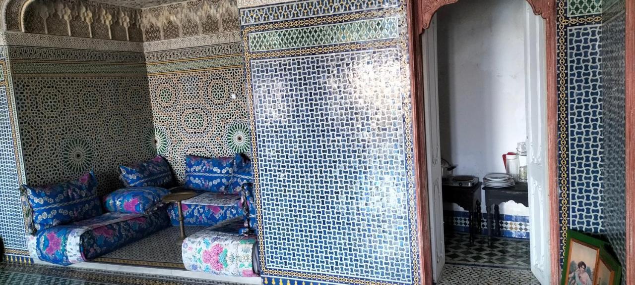 Suite In A Xviiie Palace Fez Bagian luar foto