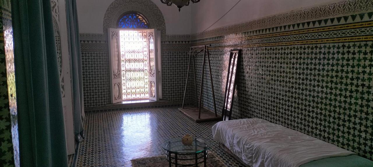 Suite In A Xviiie Palace Fez Bagian luar foto